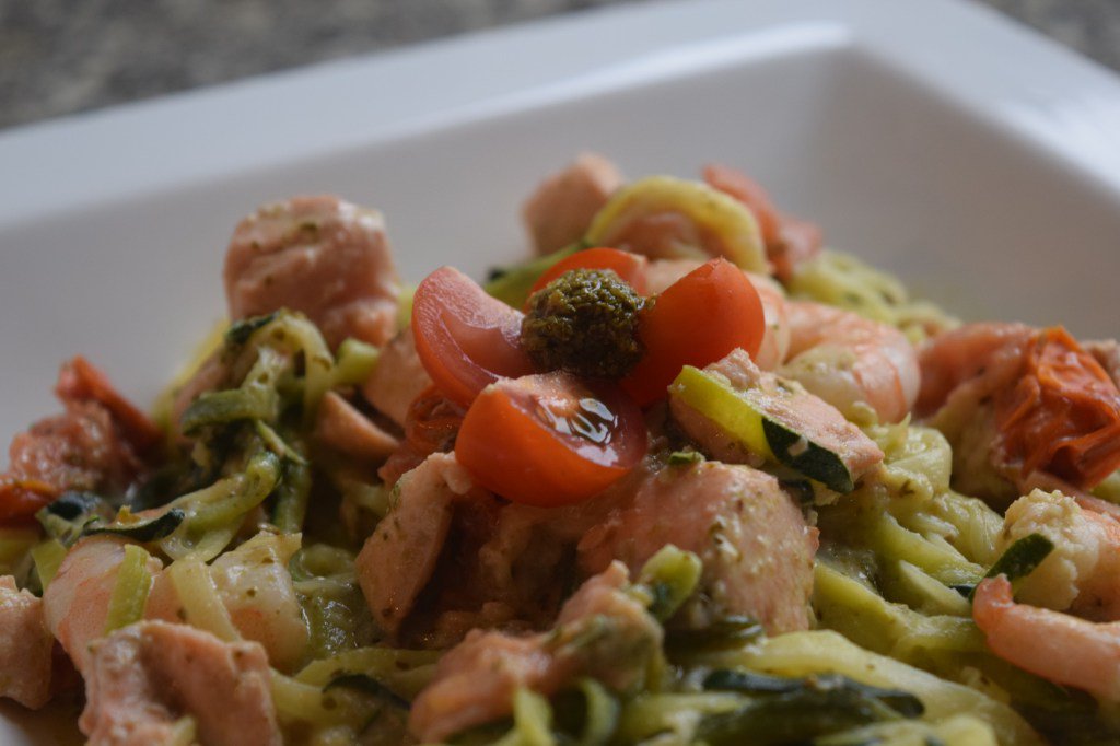 ClaudiaLuppes's tweet photo. Courgetti https://t.co/lPINg10egM https://t.co/YVMtl0wWen