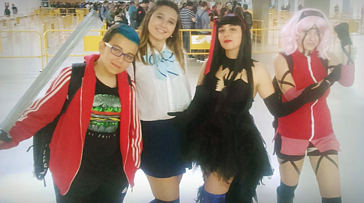 Natalironica's tweet photo. Saloncito 2015 https://t.co/c54qQ1ik2h