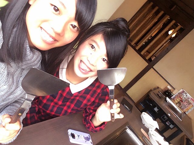 M33100324's tweet photo. 昨日は道頓堀からの日立〜❣️😘

久しぶり５組たのしかった!!

また遊ぼう〜🤗🤗🤗 https://t.co/inPGA9gKCL