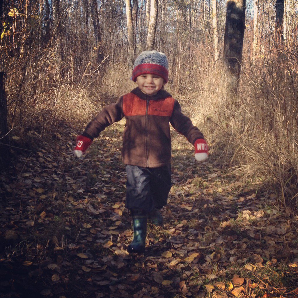 WEARTHfarm's tweet photo. The #inspiration for our #savethetoque campaign https://t.co/ojlwqcoQPX! #carbonfarmer #climate #COP21 #Paris2015 https://t.co/KvBdnKFFVQ