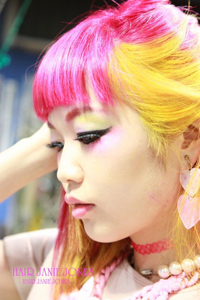 Hair Janie Jones Ken ピンクボブ 内側イエローのツーセクションカラー かわいい Model あさちる ホームページにもother Shot 掲載 T Co X5gdtzomnx ヘアスタイル ヘアカラー 派手髪 高円寺 T Co Ixiuvckumd Hair Janie Jones Ken ピンクボブ 内側イエローのツーセクションカラー かわいい Model あさちる ホームページにもother Shot 掲載 T Co X5gdtzomnx ヘアスタイル ヘアカラー 派手髪 高円寺 T Co Ixiuvckumd
