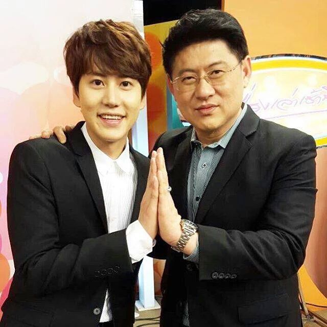 SUPERELFS06's tweet photo. [Pict] 151123 sorrayuth9111 IG updte with Kyuhyun https://t.co/U3Ys9DYsFw
