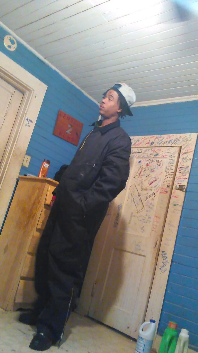 _imma_dog's tweet image. #TrapMode #MonkeySuit