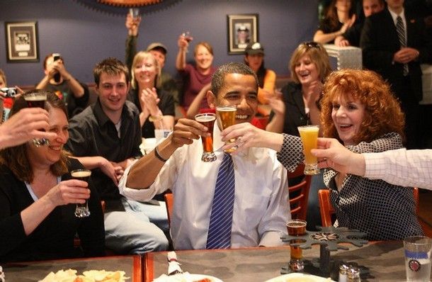 OMGquiznight's tweet photo. @PeroniSA &amp; @FlyingFishSA making it rain at @BEERHOUSE Friends trivia tonight. p.s. Obama probably wont be there https://t.co/Cu7jQqQVji