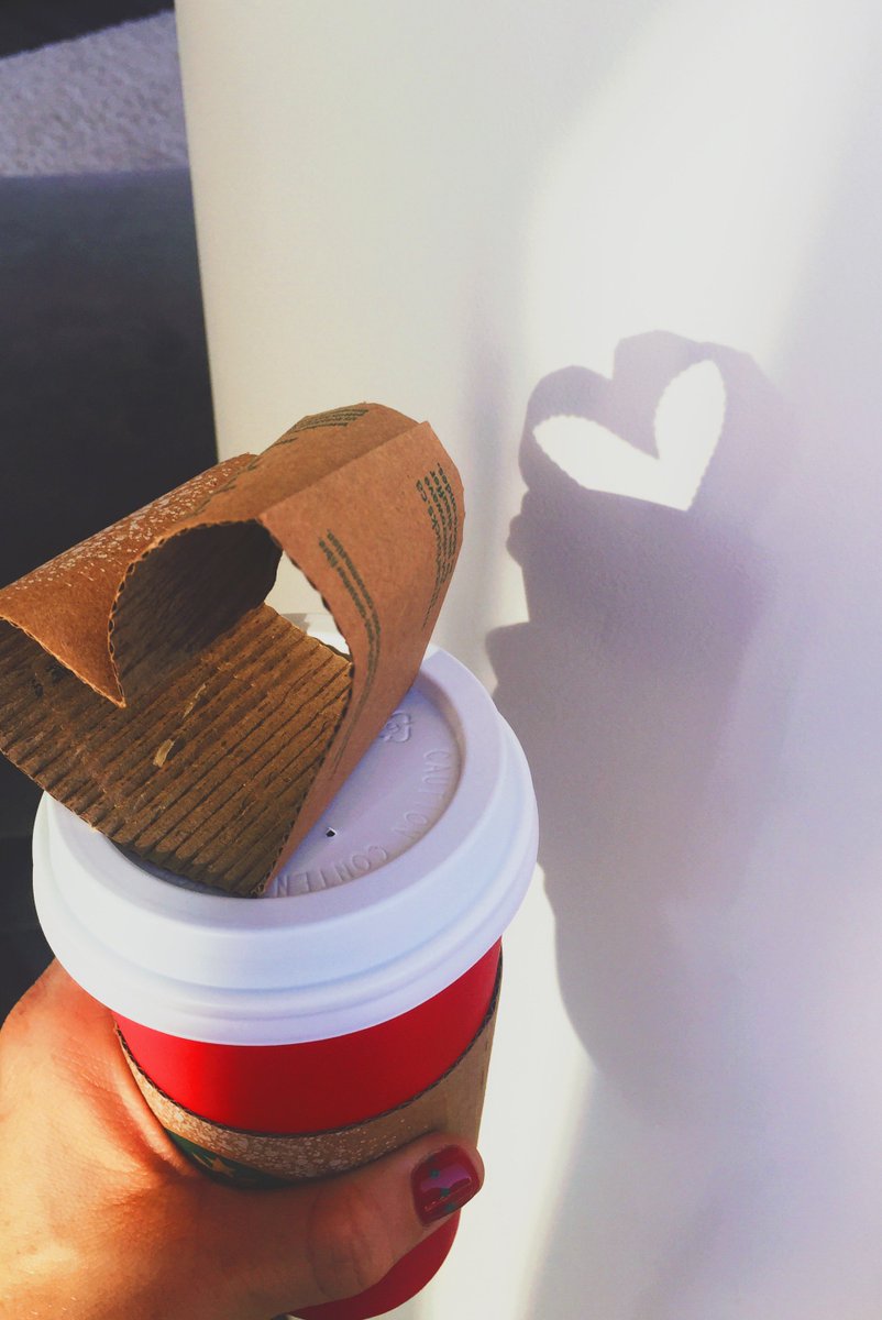 Starbucks UK tweet media