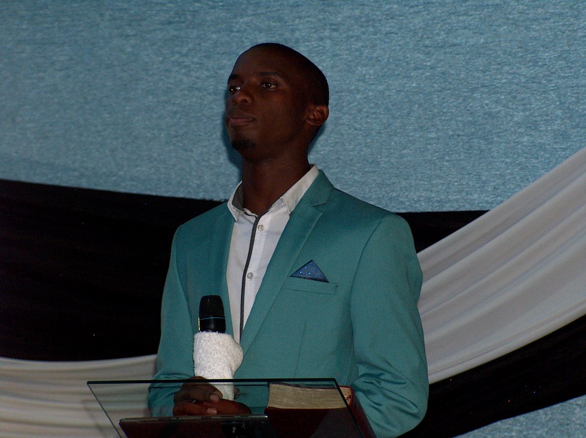 ywvlive's tweet photo. Major Apostle Divine https://t.co/WIhZe692A4