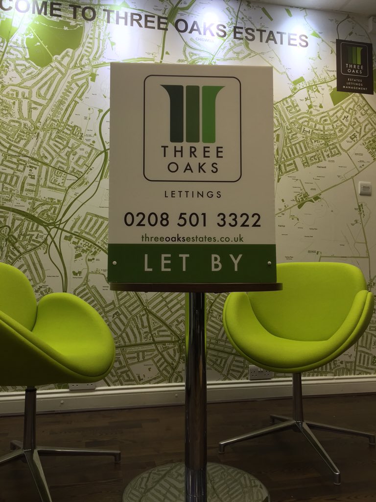 3oaksestates's tweet photo. Look out for @3oaksestates boards going up near you in Chigwell @DarshanSunger https://t.co/JMDYa4W7wK