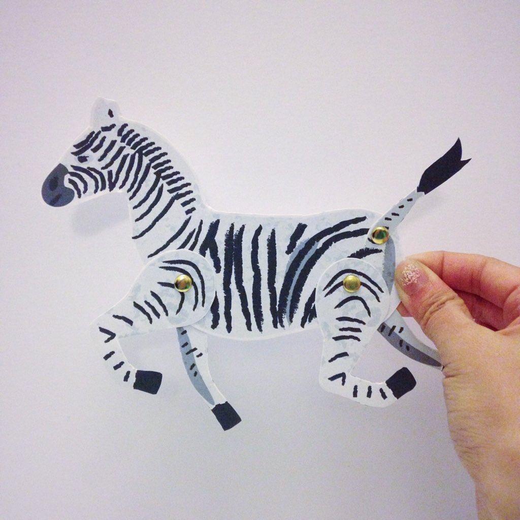 charlene_man's tweet image. Come down to children's book fair @SLG_artupdates this Saturday to make a paper puppet with me from 1:30-3pm 🙆