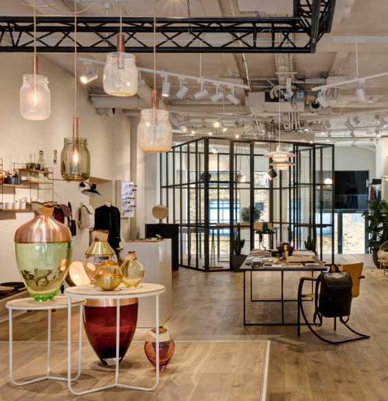 ClerkenwellLDN's tweet photo. In-store @ClerkenwellLDN designs from: @TroubadourGoods @welfe @OtagoDesign @BlakeLDN @Utopia_Utility @MATT_AND_NAT https://t.co/qOf2uQzuX2