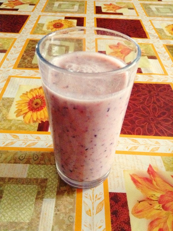 marteenlane's tweet image. #Throwback Fruit Smoothie Recipe bit.ly/1IawkUL @wetweetblogs @BlogLoveRT @LifebloggerRT @Pink_Bloggers