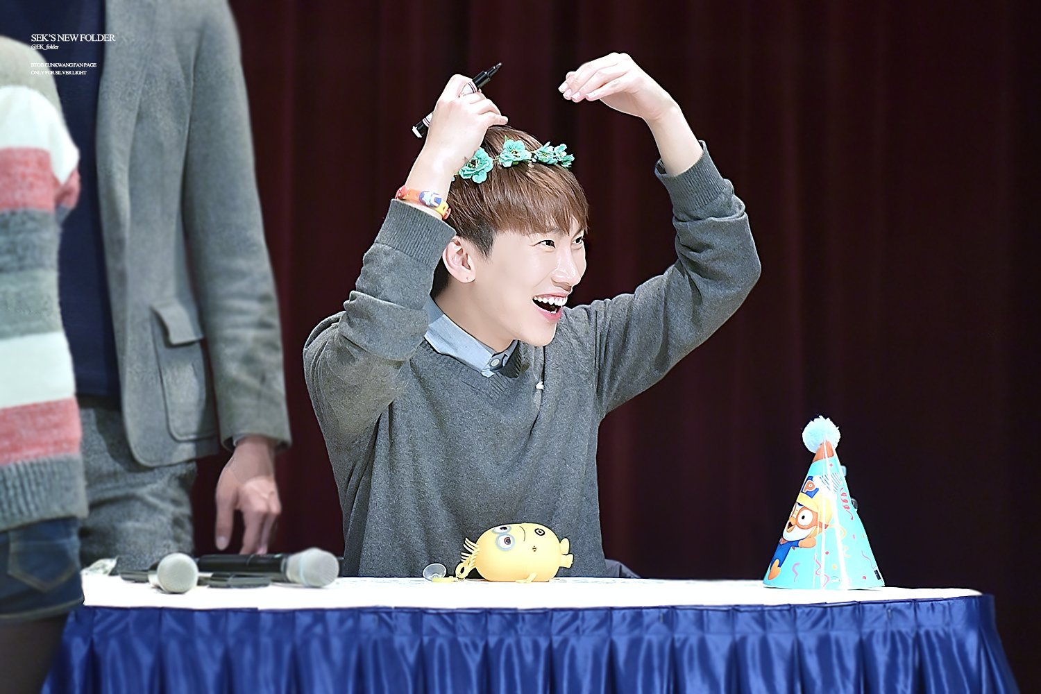 CUgAPKBVEAArL8e.jpg:large