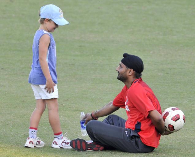  Happy birthday Gary Kirsten on behalf of all Harbhajan Singh fans ! Bhajji with Gary\s son 