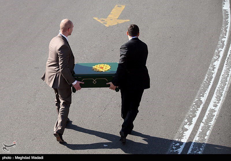 بوتين وخامنئي: لن نقبل أي محاولات خارجية لإملاء سيناريوهات في سوريا CUgT1ApWEAA20bh