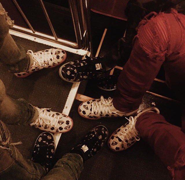 bbcicecream_eu's tweet image. Pony Hair Season! 💲💎🐎 Cc: @THEUALIFESTYLE @PowersPleasant  Last few sizes left online bbcicecream.eu/collections/al…