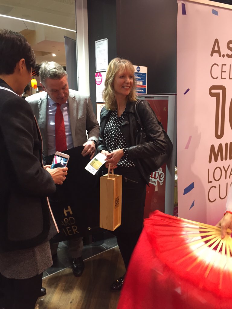 superdrug's tweet photo. Congrats to our parent company ASWatson's 100 millionth loyalty card customer! We're celebrating at @intuLakeside! https://t.co/xhdEUewuqU