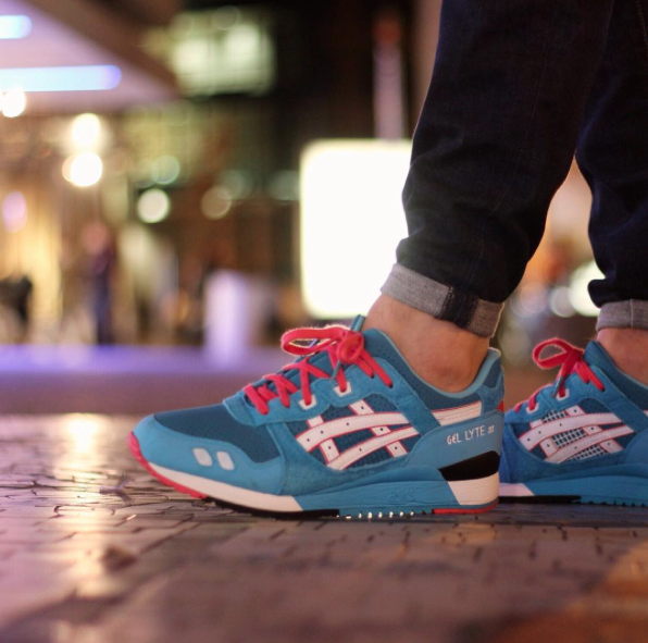 Creperoom's tweet photo. Bait x Asics Gel-Lyte III "Teal Dragon". https://t.co/TCjKPLVFGo