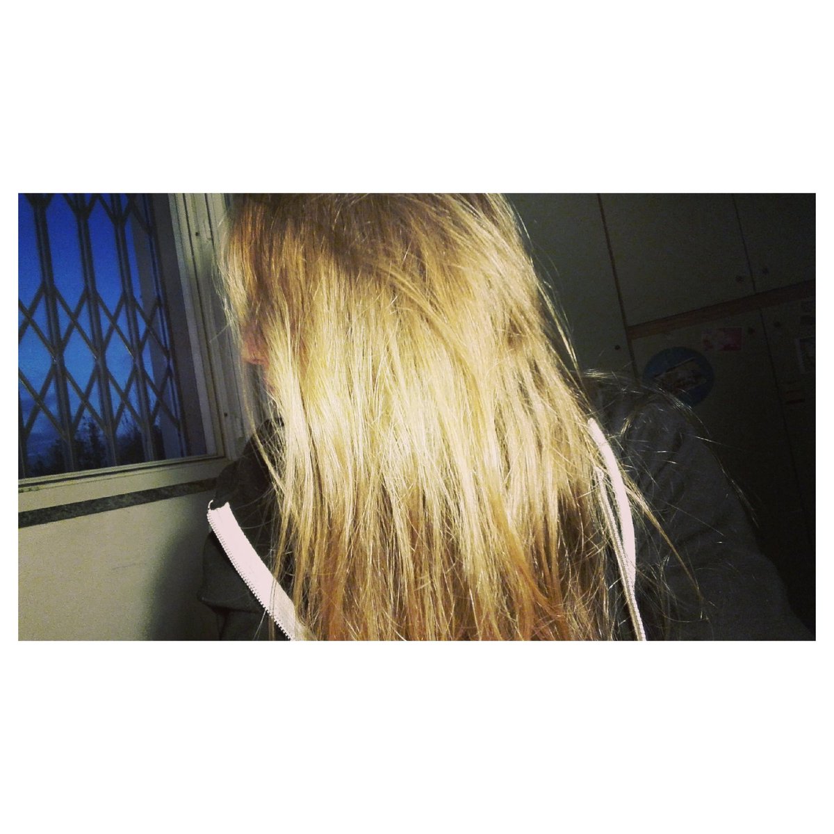 awkfrency's tweet photo. Capelli carini💞 https://t.co/wjx1ENjaTx
