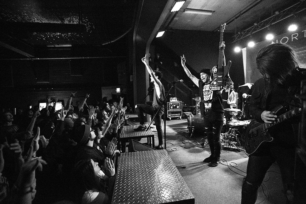 coldrain_jp's tweet photo. Tour with @Northlane @Volumesband @Cane_Hill is amazing. Thank you USA. Denver tonight! https://t.co/Y756SaaKYz https://t.co/OUT5tNX0Aq
