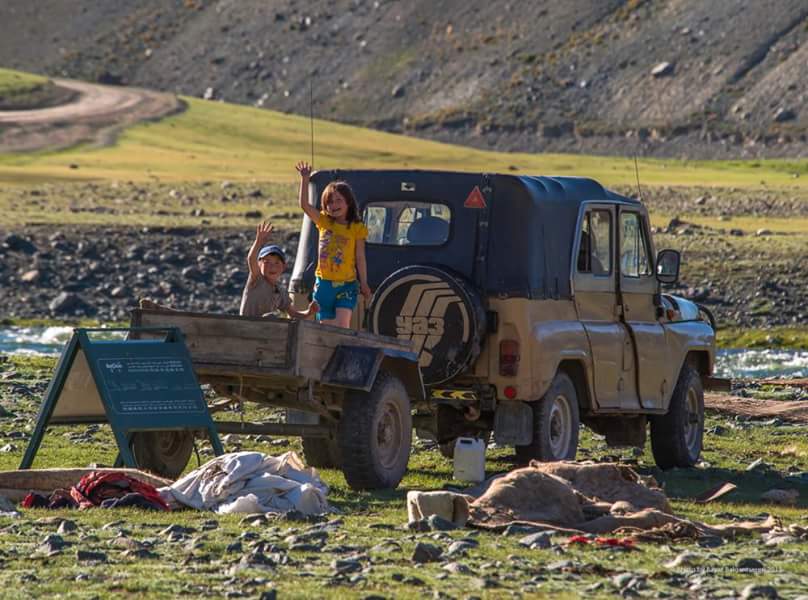 Хүүхэд насаа дурсан санаж амьдардаг
Хүн хэзээ ч стресст ордоггүй, тэдний
дархлаа яг л тэр үеийх шгээ бдаг #Гэнэ
RT..
