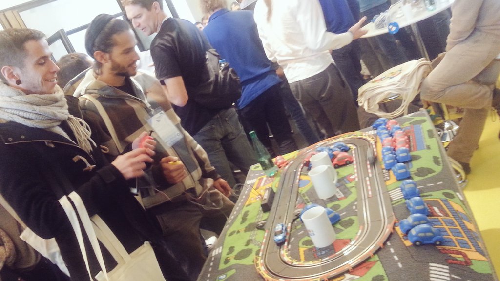 dfusionfr's tweet image. La team @dfusionfr travaille dur sur le #phpforum #afup #blablacar