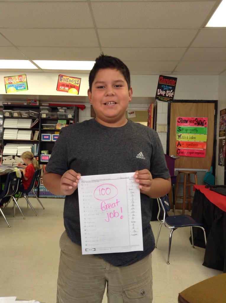 traywick5th's tweet image. Working hard towards the holiday! #learningisearning @Alabasterk12  @TISChampions  @we4greggs @bbyarstis