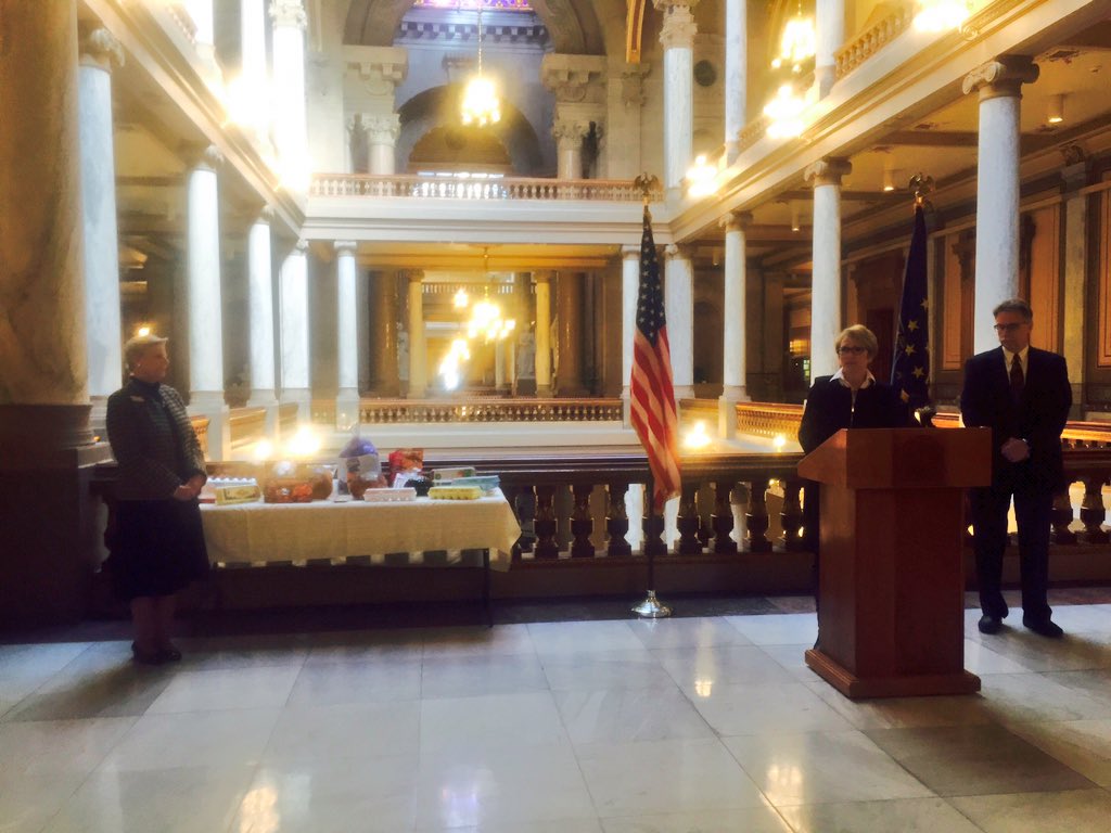 Meghan Grebner tweet media