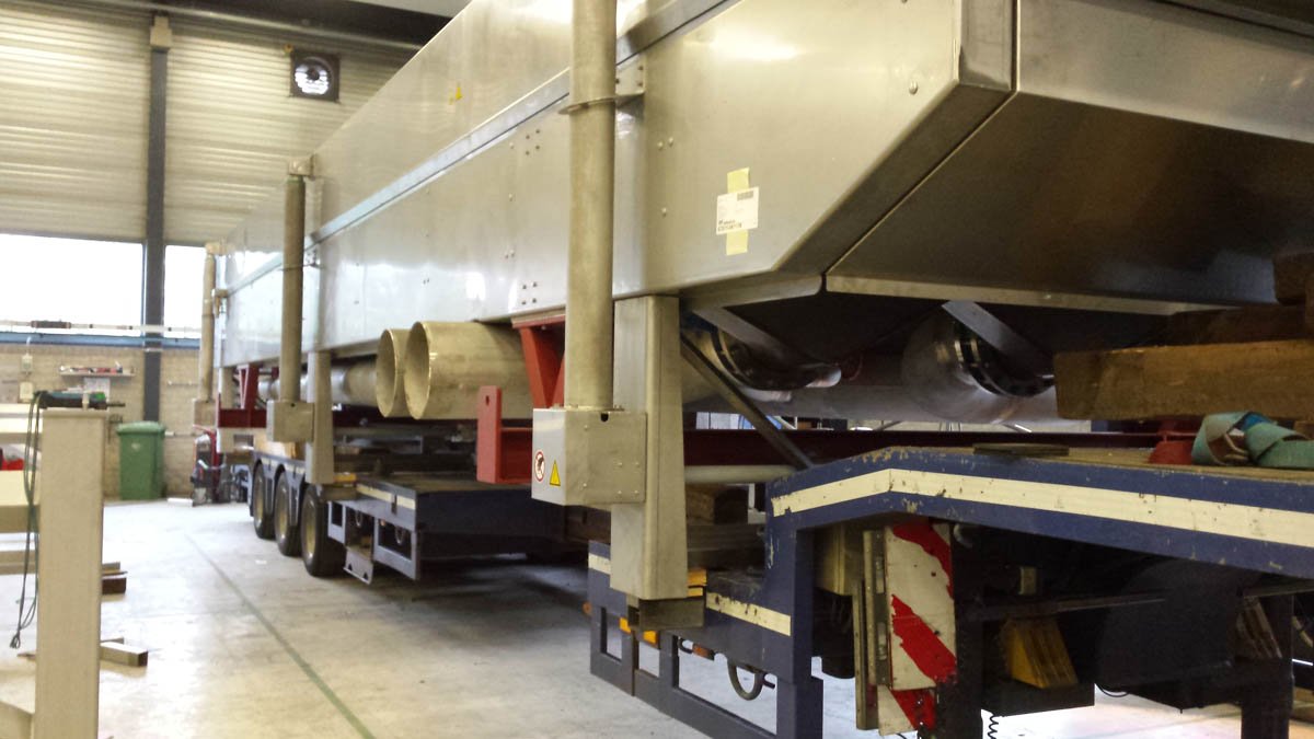 80.000 liter frituurvet...

kleijn.com/?p=1512