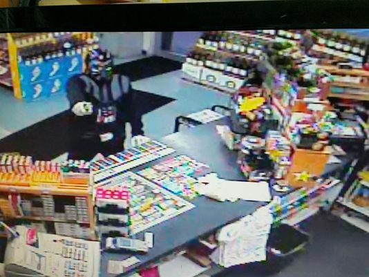 _FloridaMan's tweet photo. Florida Man Tries to Rob Convenience Store While Dressed as Darth Vader https://t.co/JnSzFo22pE https://t.co/5MFUEWDtDq