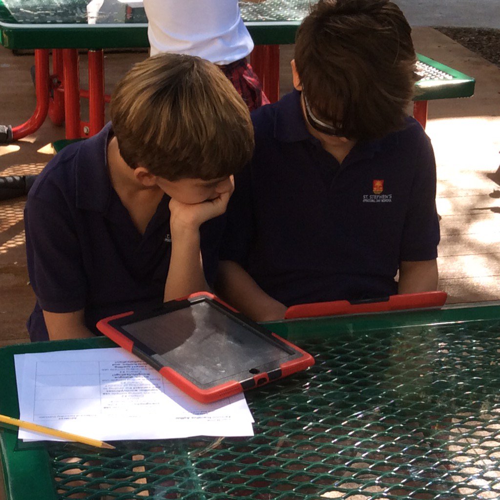 EleniConstant's tweet photo. 4th grade #writers share suggestions in #pairshares for #narratives #TeachWithSuperpowers #TeachLikeSuperheroes https://t.co/3jGH4JFoxR