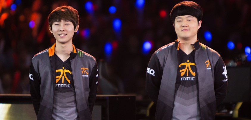 FNATIC's tweet photo. Today we say farewell to @FnaticHuni &amp; @FnaticReignover! Read the full announcement here » https://t.co/ooNcfMCDTX https://t.co/52y4OtYKQI