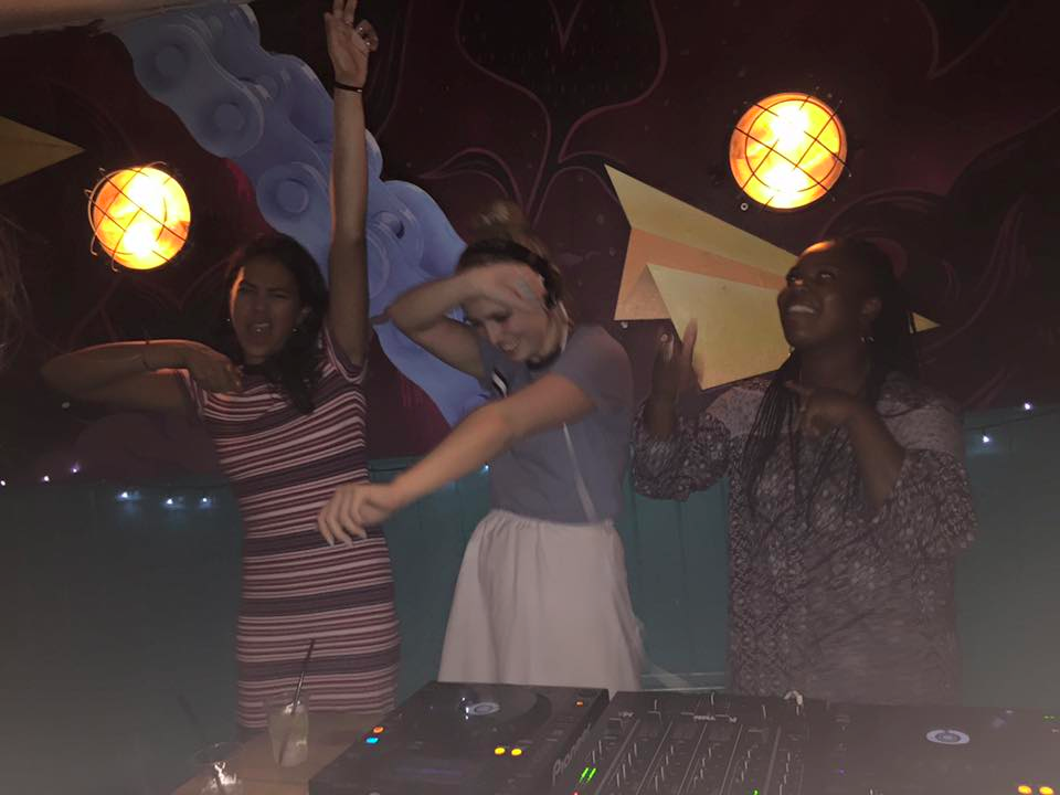 mashtunpub's tweet photo. Babes for days: #GCDJ every Thursday, some Fridays if you're lucky. #Brighton #Party https://t.co/DyNUy1FUwO
