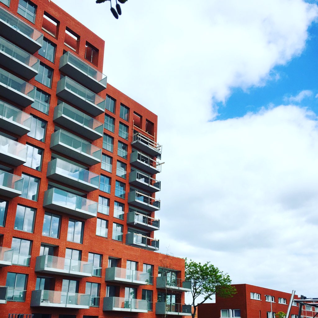 Nieuwbouwteam's tweet photo. Nog maar even in verkoop: Villament, de mooiste appartementen van Tilburg! #aanhetpark #zuiden #westen #Groeseind https://t.co/8WZhn6poej