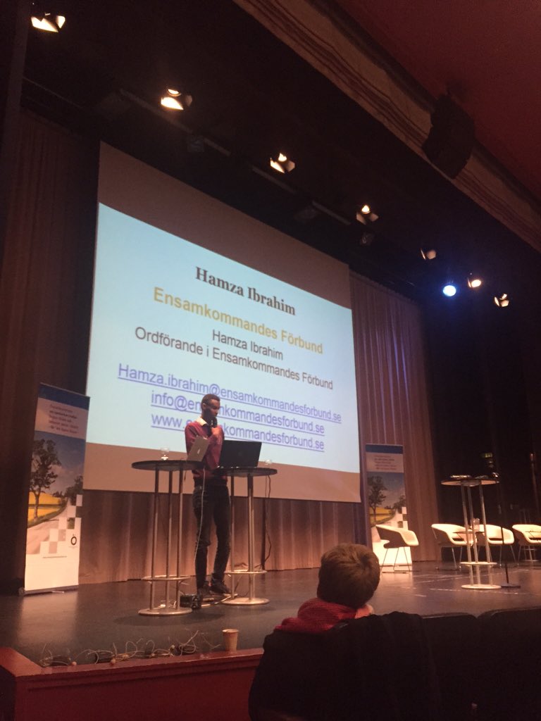 "Viktigt perspektiv i detta forum" inleder Hamza med från Ensamkommandes Riksförbund #nyiskane
