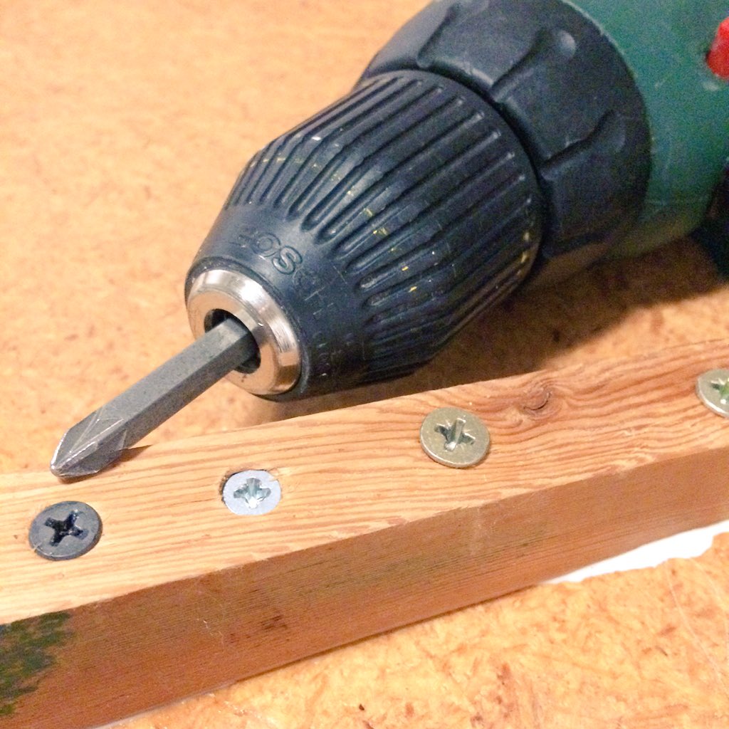 Heldentaufe's tweet image. Dirty DIY: fixing the #gamingtable for tonight&apos;s #blindtesting session.