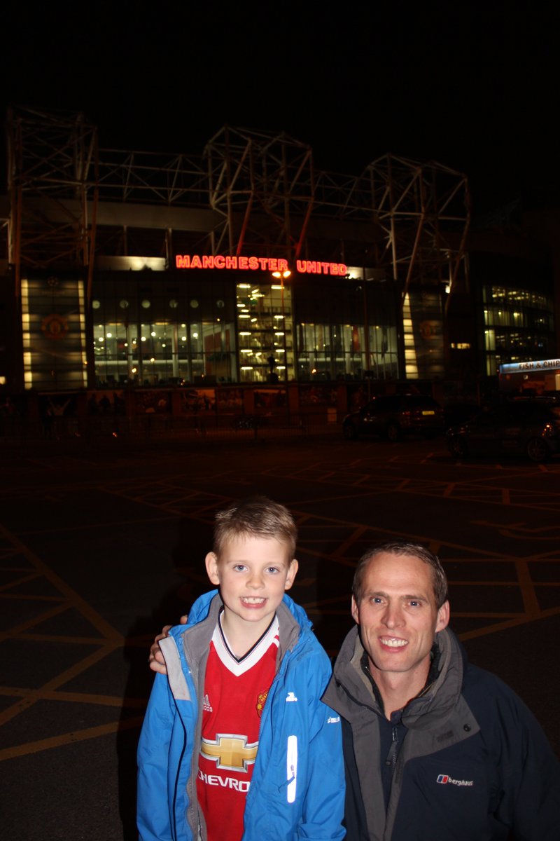 calorinstaller's tweet photo. Here's our #installerday winner Alex Thomas Plumbing & Heating with his son at @ManUtd. Hope you enjoyed the game! https://t.co/xym9Mu2FhU