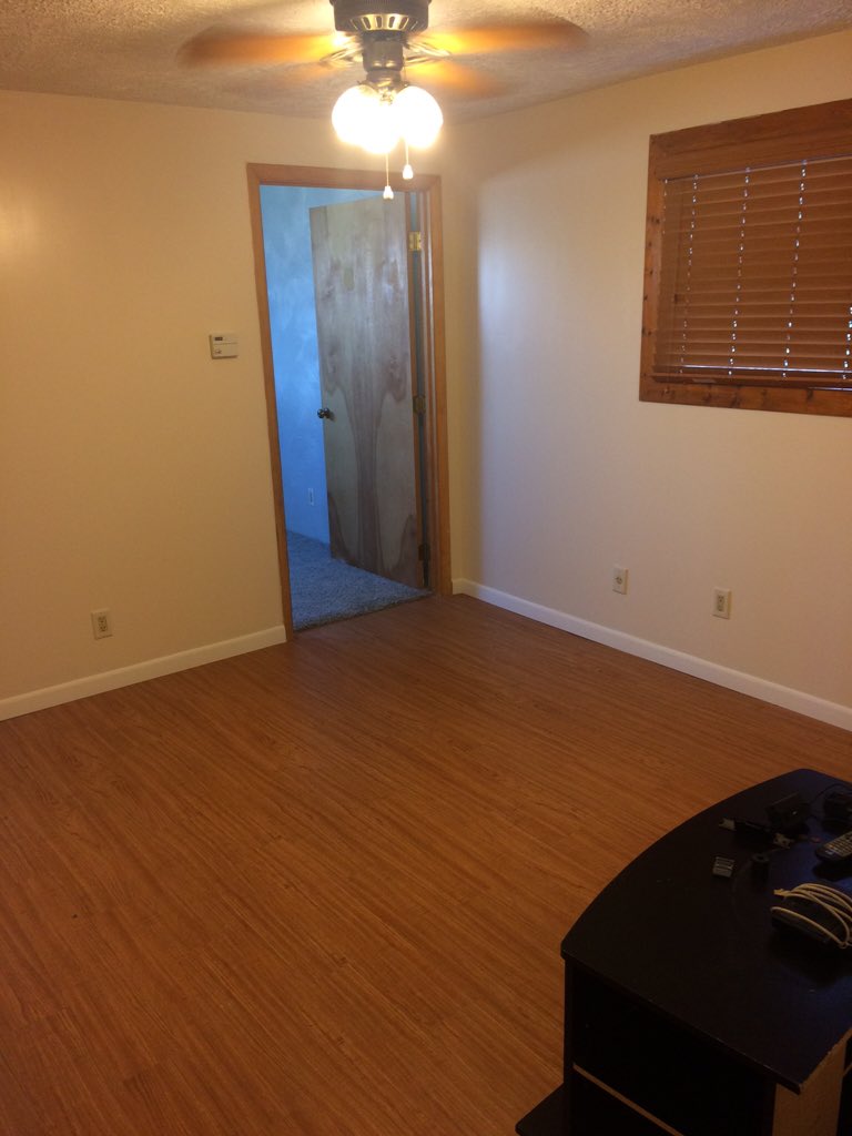 LukeOBrien17's tweet photo. 91 Brosville st 3 bed 2 bath with deck W/D in unit @CarlsonAssocSoS @southsidepgh https://t.co/K7Yvoo60ZS