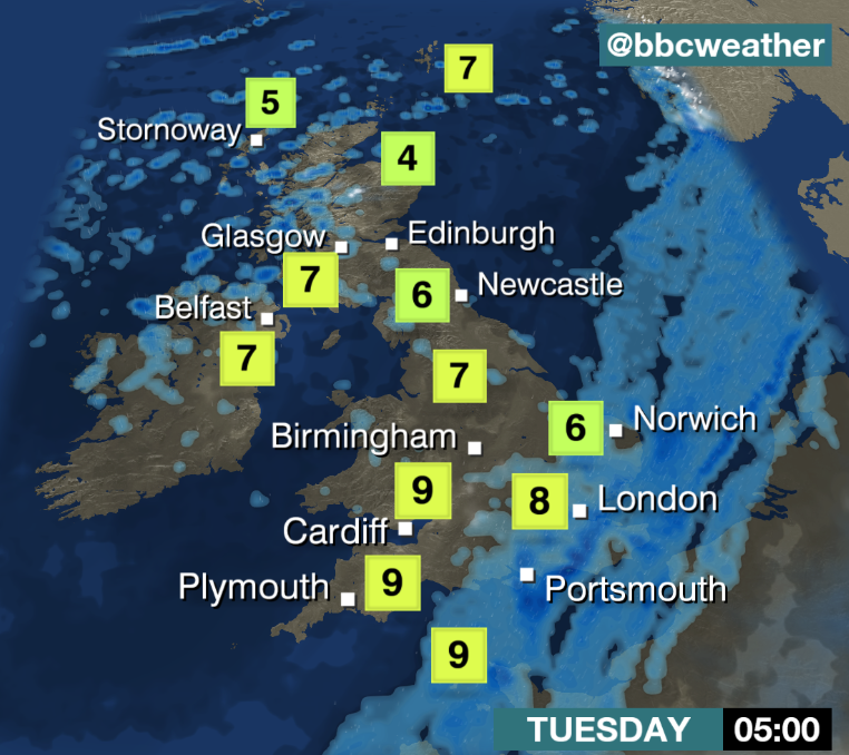 bbcweather's tweet photo. Here's a look at tmrw morning. Notably frost free. Wet early on in the southeast, showers in north and west. JW https://t.co/gdjAsgl6eC