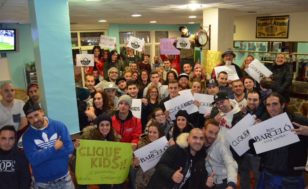 Aquí tenemos el 5º reto para <a href="/RonBarceloSpain/">RONI🔥</a> y <a href="/DesaliaMusic/">Desalia Music</a> superado! #NoSinMisFans.
Gracias a toda la gentuza!!!