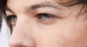 LZSHIP's tweet photo. My favorite thing about Chop Suey are his eylashes... https://t.co/ZHu61H0I1Y