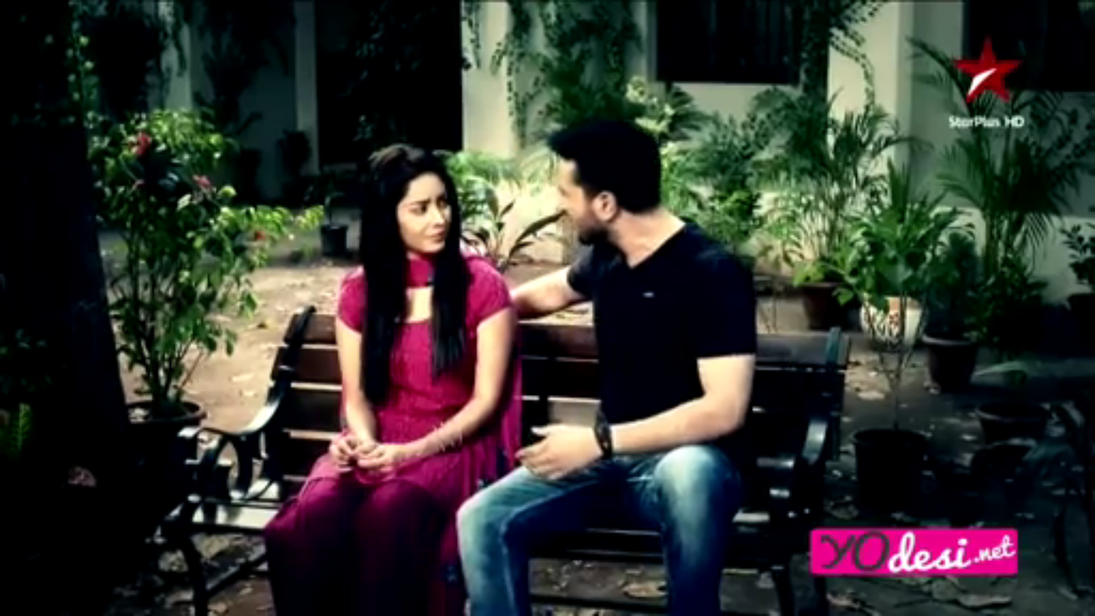 AshaNegi_Fans's tweet photo. #KuchToHainTereMereDarmiyaan #KTHTMD #Koyal #Raj #Flashback #23Nov2015 https://t.co/oxSzHKXZiI