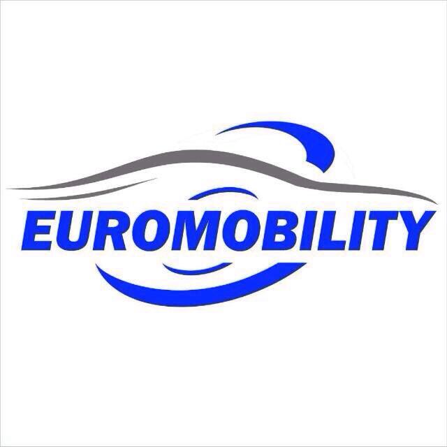 SamuelSegura5's tweet photo. Todo el Equipo de Sin Barreras y Euromobility Canarias trabajando duro para correr en el 2016 por Canarias. https://t.co/z2LSTaJxtP