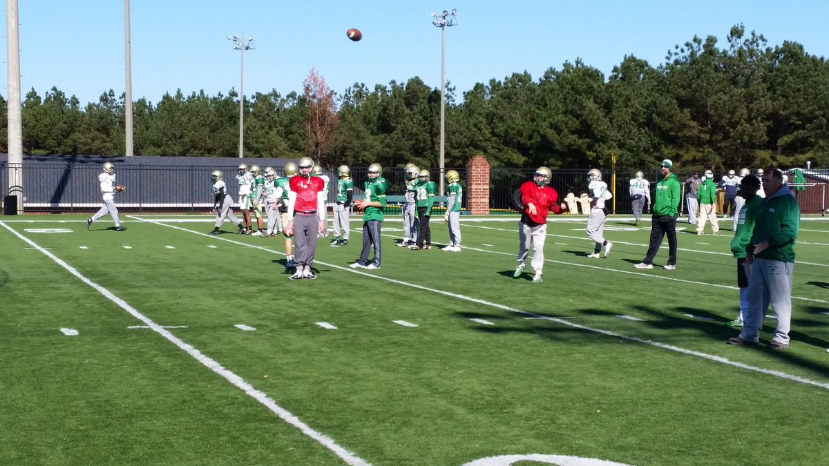 bkfox5sports's tweet photo. Practicing on thanksgiving week means you've had a good year according to
# buford football coach #jesssimpson. https://t.co/uEbmsFwzkA