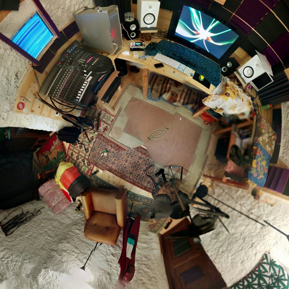 rikiframe tweet media