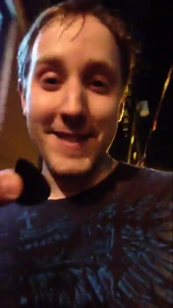 RyanMangus17's tweet photo. Hey @therealwillswan , I think I got your guitar pick you threw off stage last night at Park Street! Is this it? 😳 https://t.co/txkmVLcsks