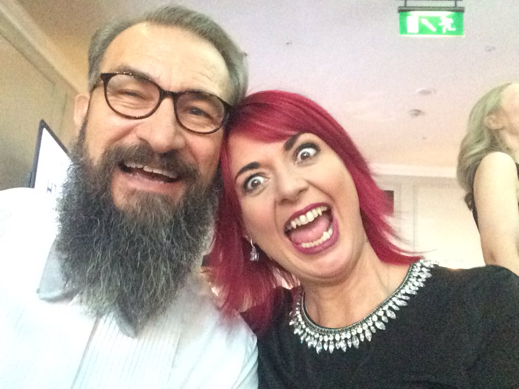 BeckyFlame's tweet photo. Go Ash n Errol #bhaselfie xxx https://t.co/jJzu0GxZ5Y