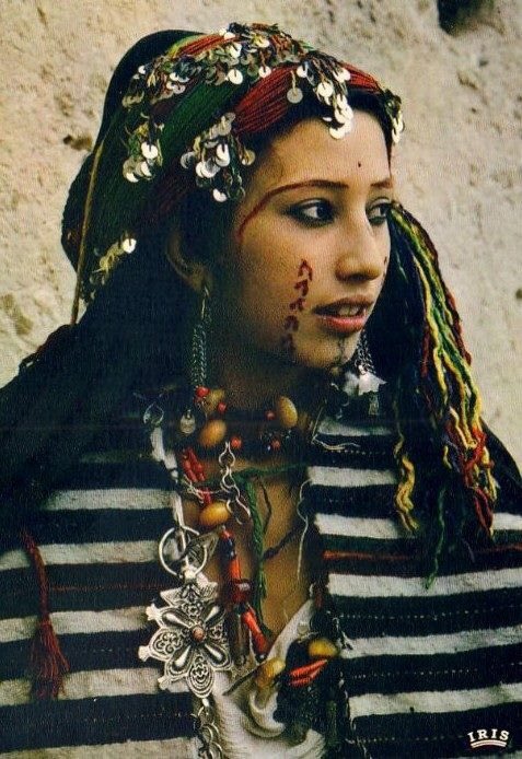 Rasko__'s tweet photo. it's ok pour la petite dose de ce soir..
#femmedumaroc #Morocco #photography https://t.co/oMUo1Qp9PW