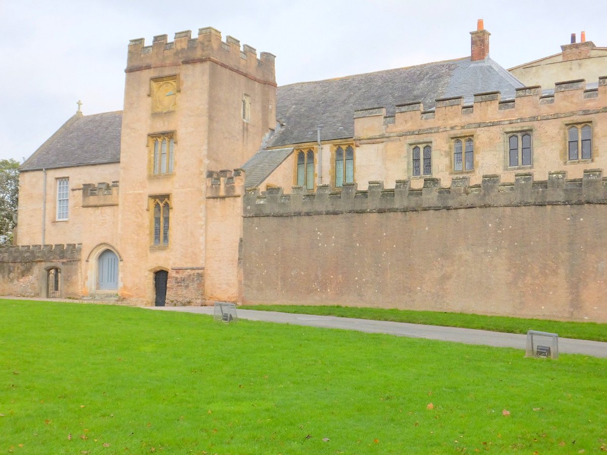 John On Twitter Visitsouthdevon Follow Ladybonny Through