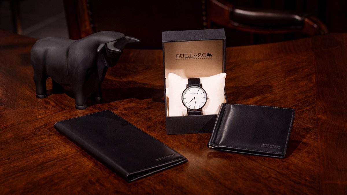 Der Bulle legt los! Schaut vorbei: bullazo.com #Muenster #startup #Business #RT <a href="/gruenderszene/">Gründerszene</a>