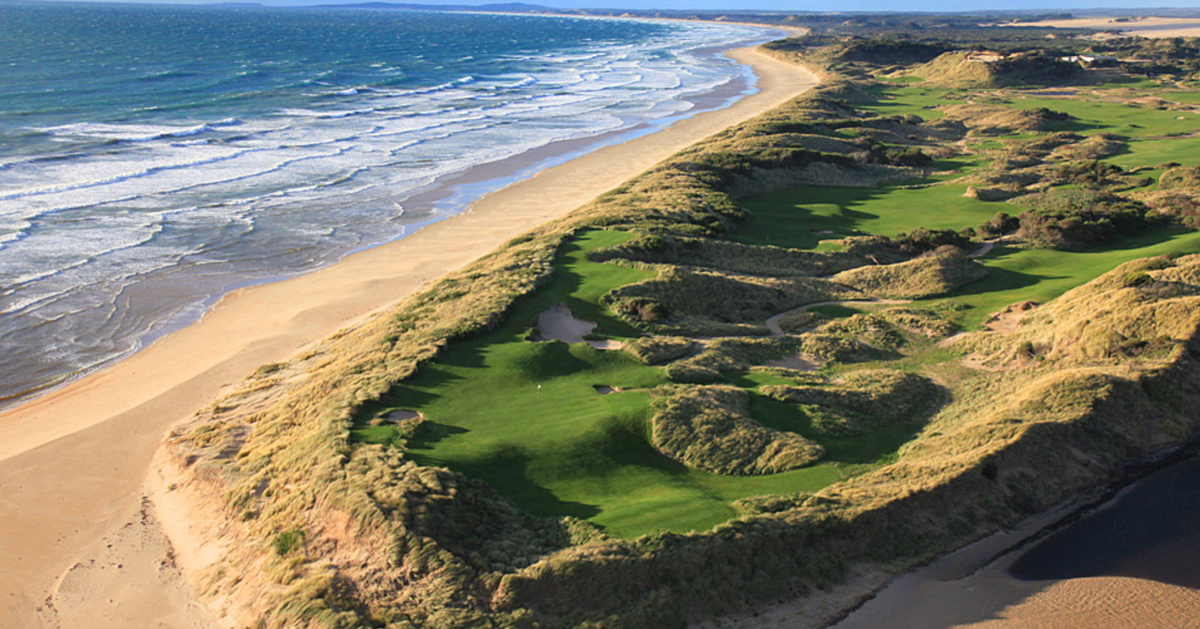 Walnuthillsgc's tweet photo. The top 100 golf courses in the world according to Golf Weekly: https://t.co/RMyZp5cLbg (Image from art.) https://t.co/VCXX98AHOK