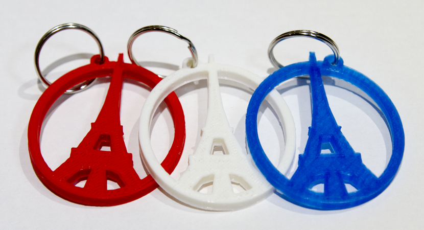 3D printed Pray for Paris keychains.All proceeds to Secours Populaire Français goo.gl/FMPFeg #prayforparis